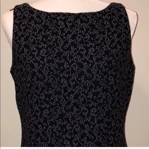 ANN TAYLOR - BLACK SLEEVELESS SHIRT - Size 10